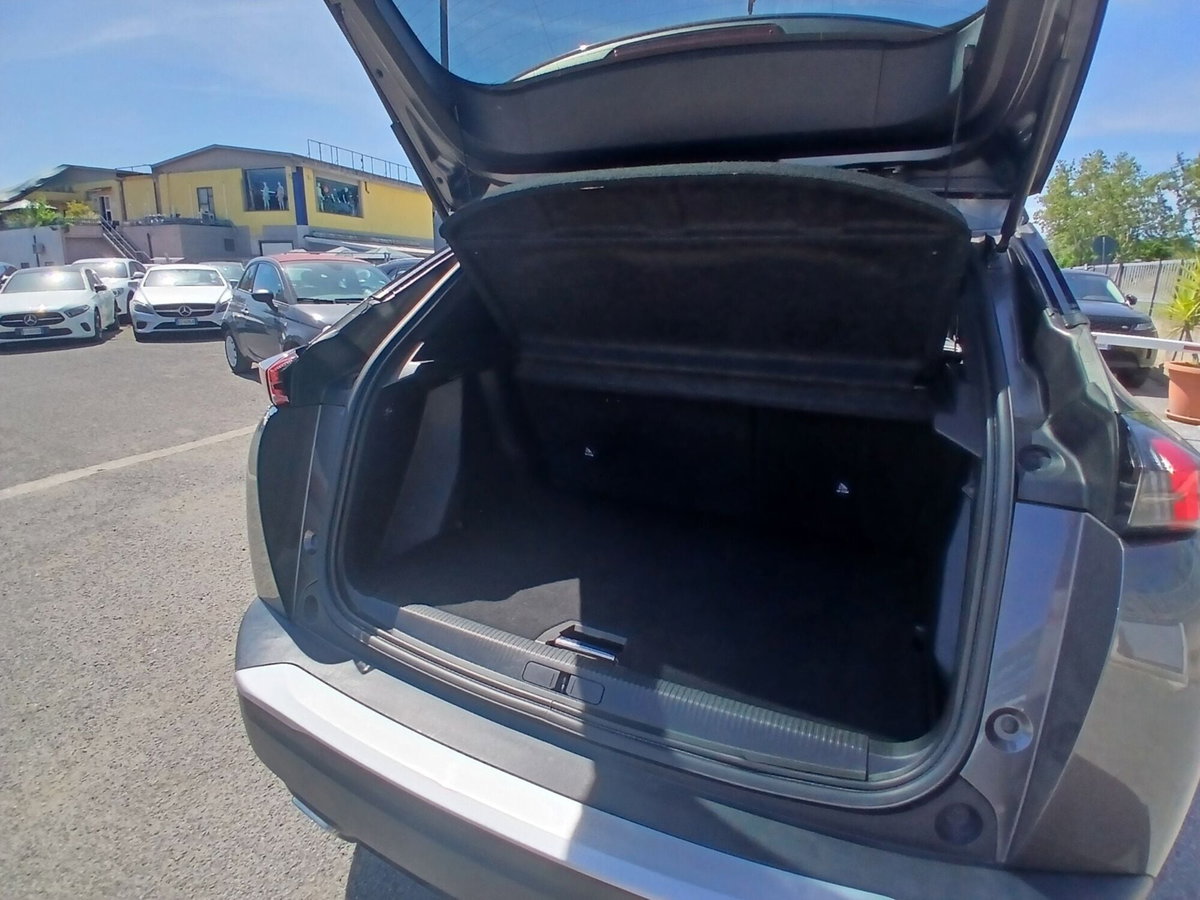 Peugeot 2008 PureTech 130 S&S Allure (16)