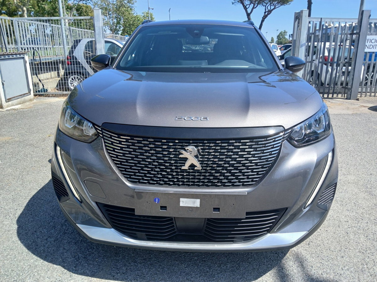 Peugeot 2008 PureTech 130 S&S Allure (2)