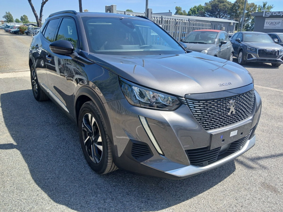 Peugeot 2008 PureTech 130 S&S Allure (3)