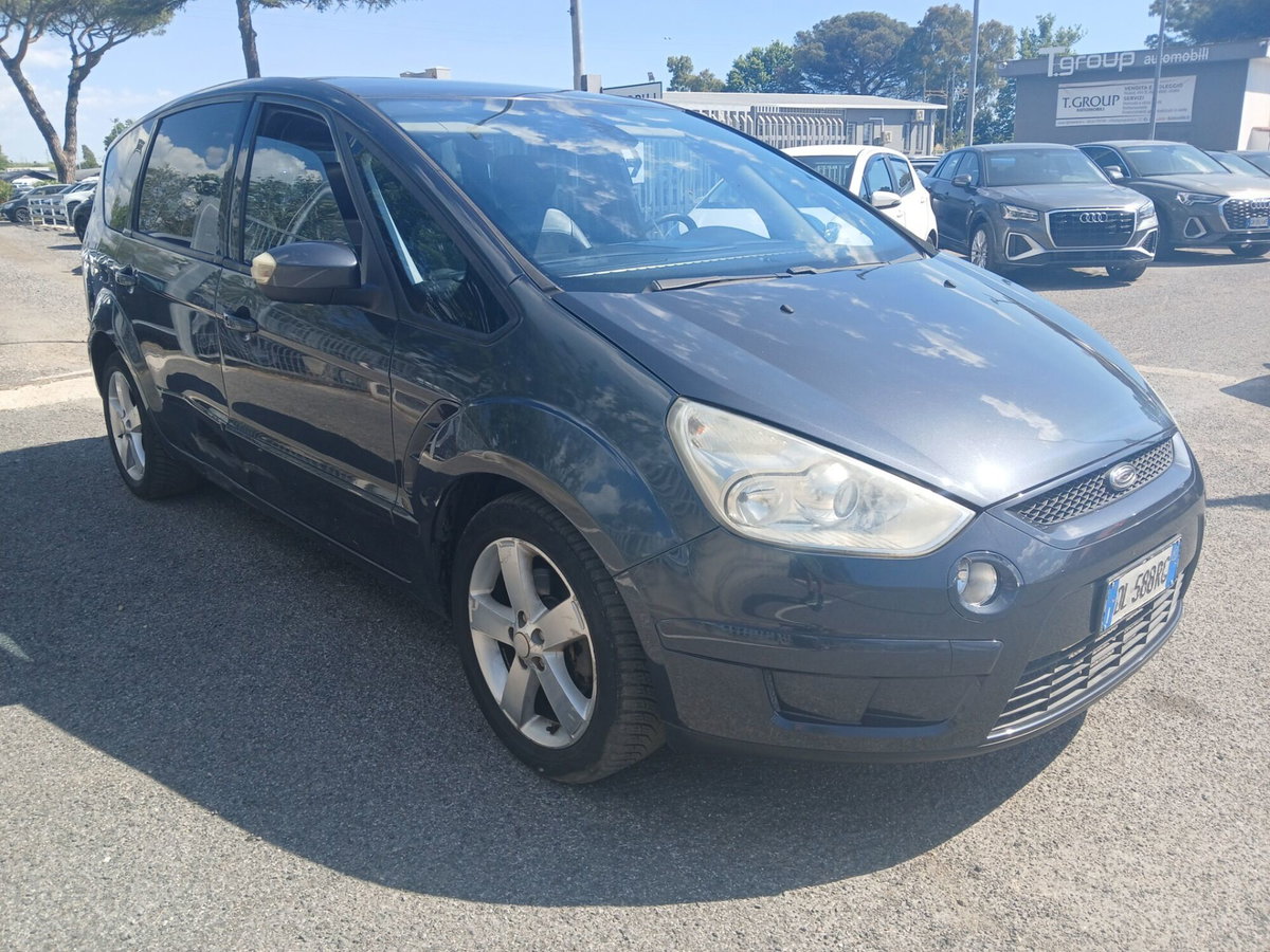 Ford S-Max 2.0 TDCi 140CV Titanium (3)