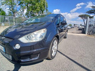Ford S-Max 2.0 TDCi 140CV Titanium (9)