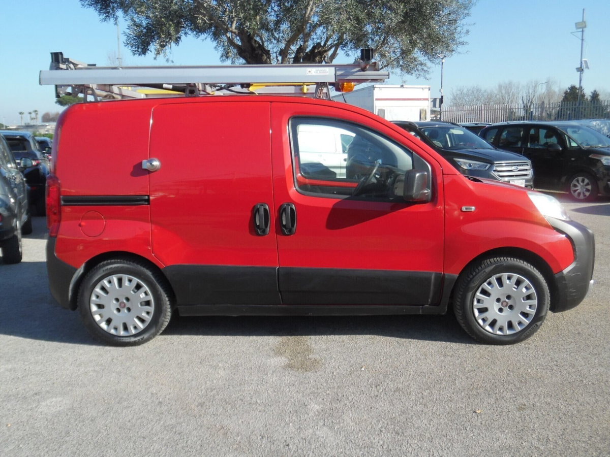 Fiat Fiorino Furgone cargo 1.3 mjt 95cv Adventure (11)