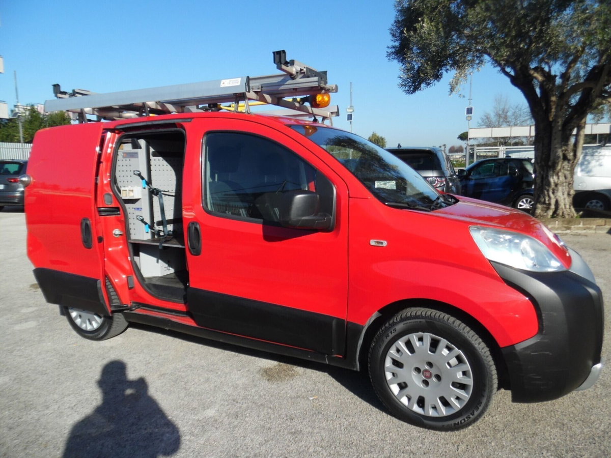 Fiat Fiorino Furgone cargo 1.3 mjt 95cv Adventure (12)