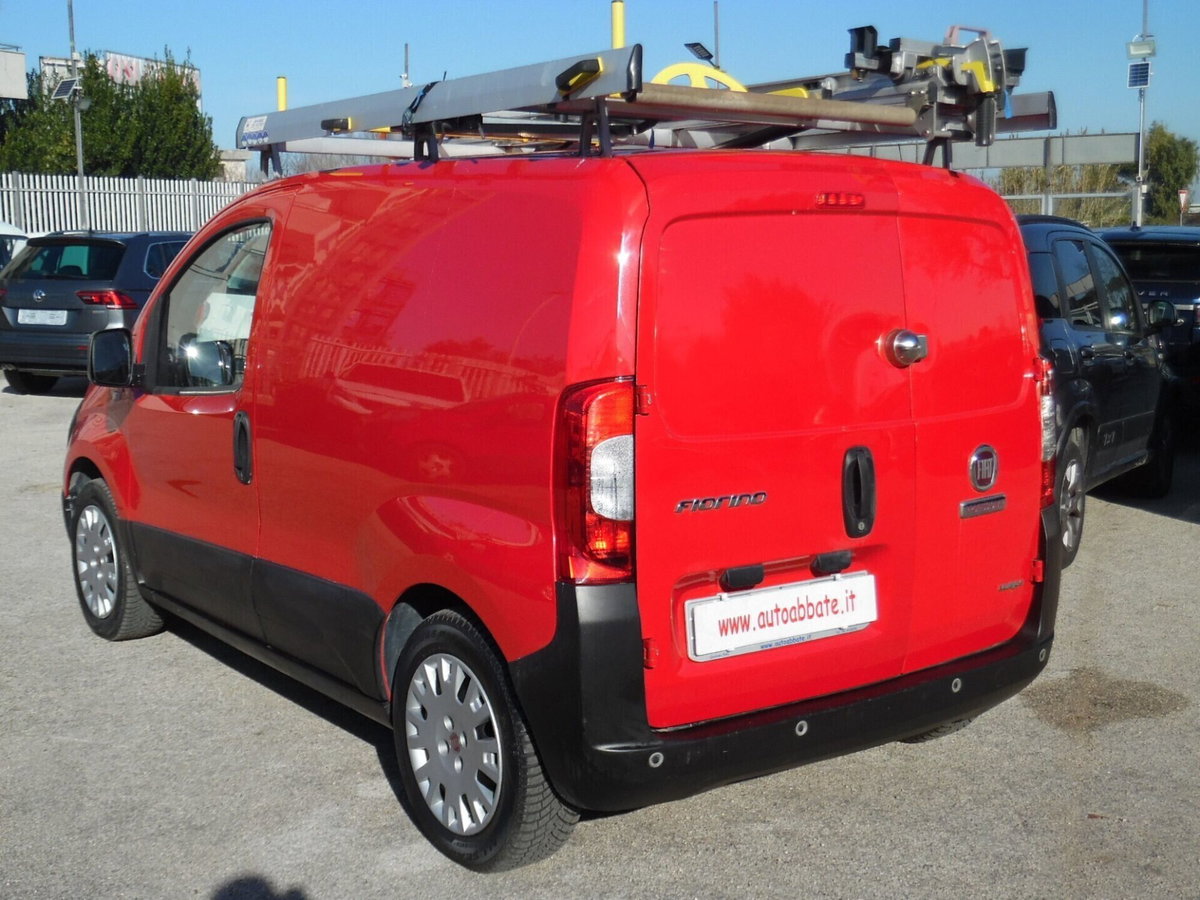 Fiat Fiorino Furgone cargo 1.3 mjt 95cv Adventure (5)