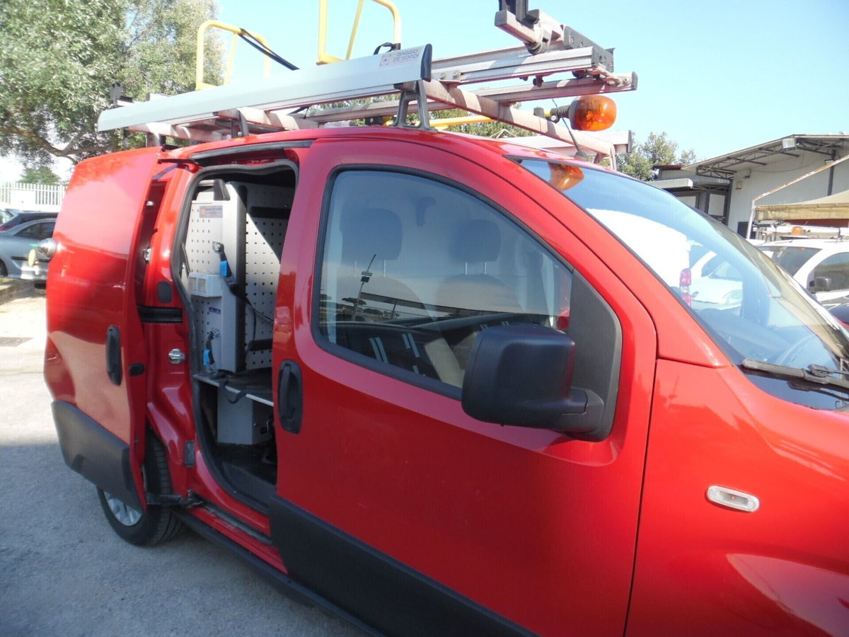 Fiat Fiorino Furgone cargo 1.3 mjt 95cv Adventure (12)
