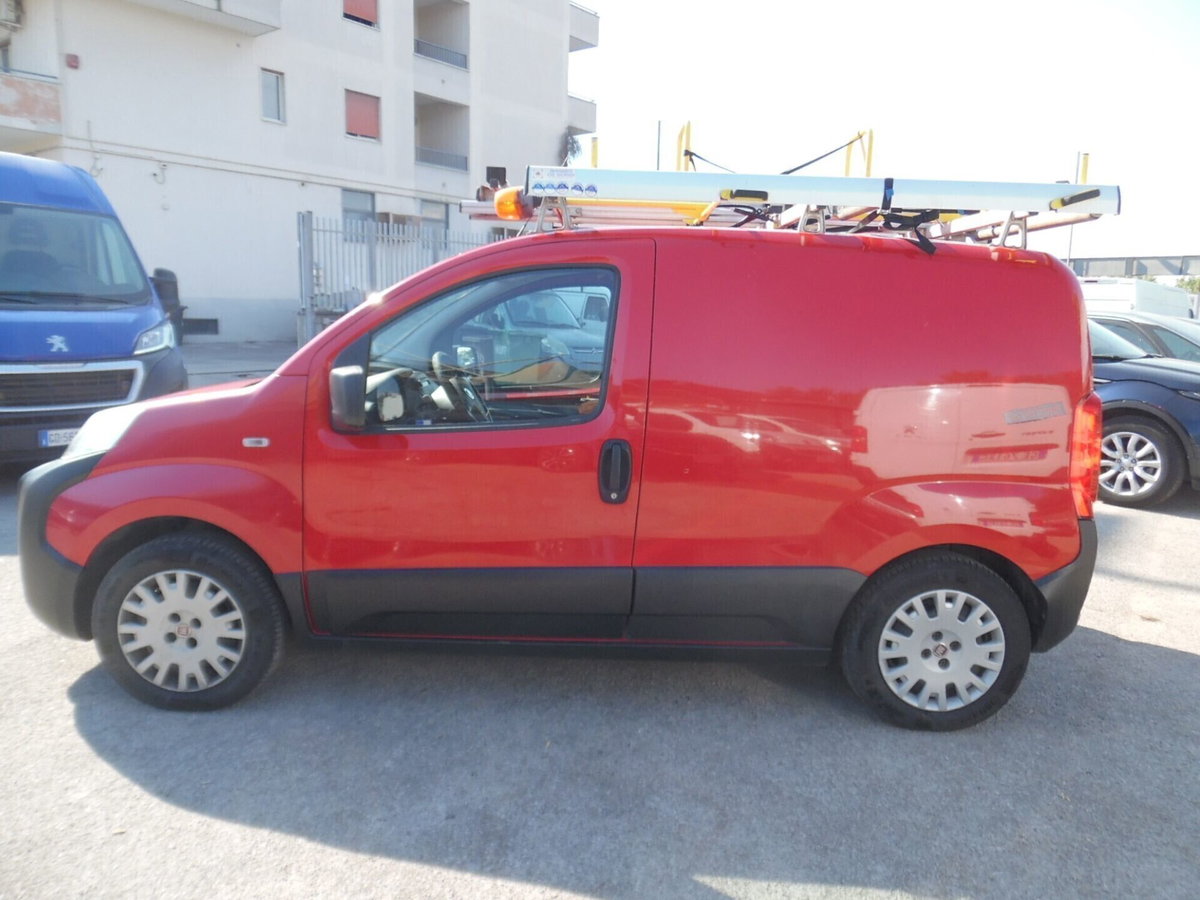 Fiat Fiorino Furgone cargo 1.3 mjt 95cv Adventure (4)