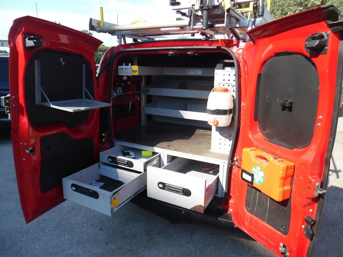 Fiat Fiorino Furgone cargo 1.3 mjt 95cv Adventure (8)