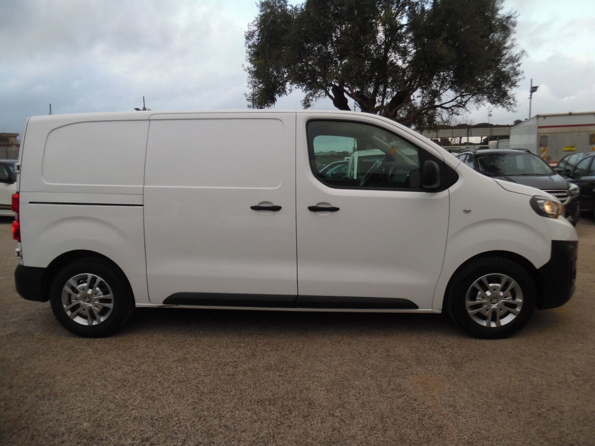 Peugeot Expert Furgone BlueHDi 120 S&S PL-TN Furgone Premium Standard (9)