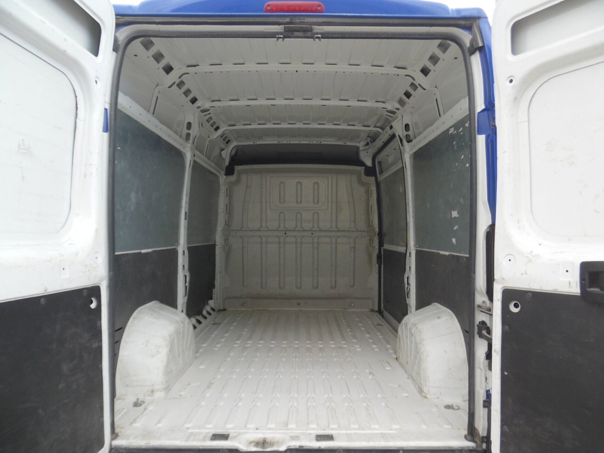 Peugeot Boxer Furgone 333 2.2 BlueHDi 140 S&S PM-TN Furgone (7)