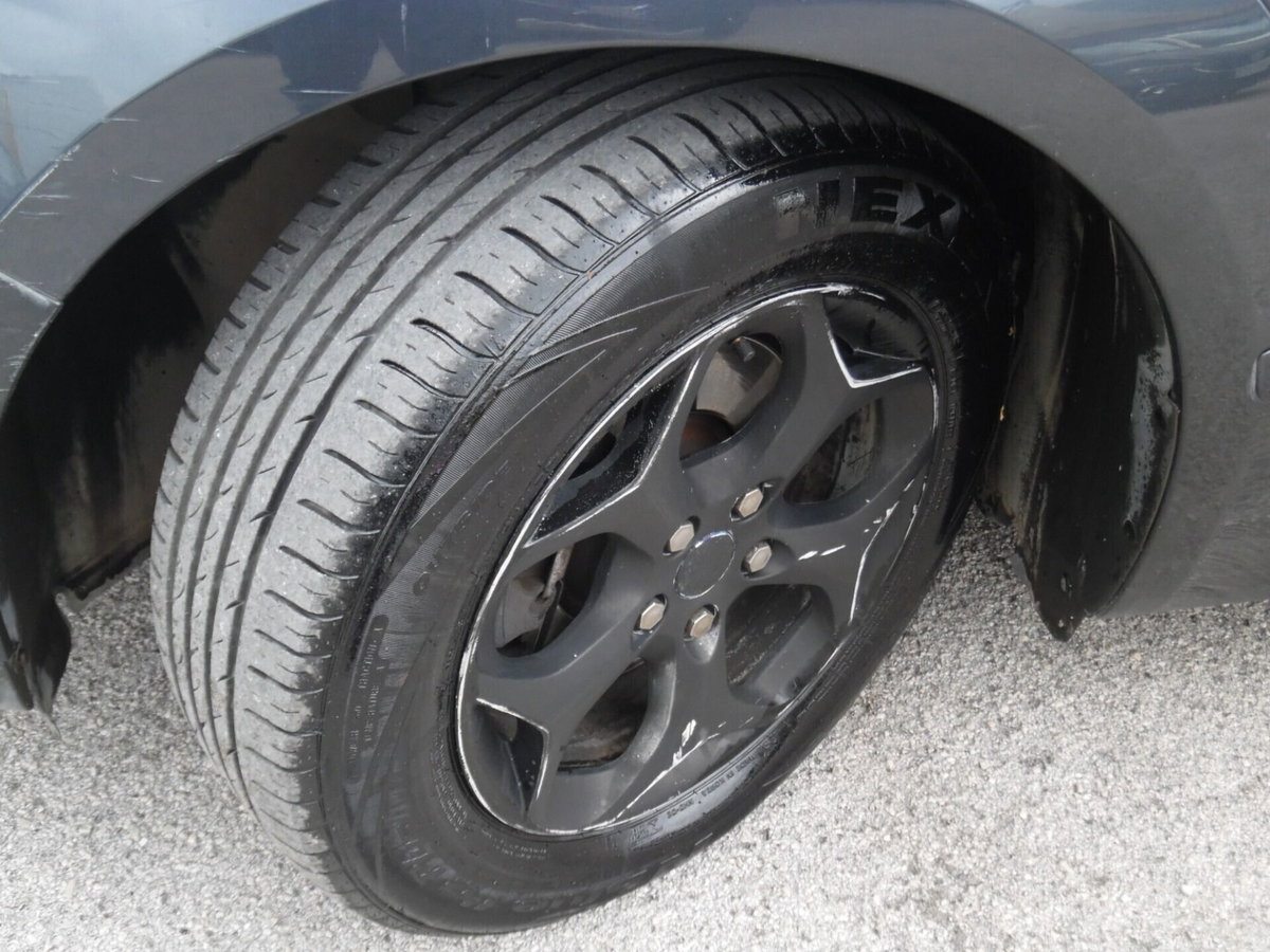 Ford S-Max 2.0 TDCi 140CV Titanium (12)