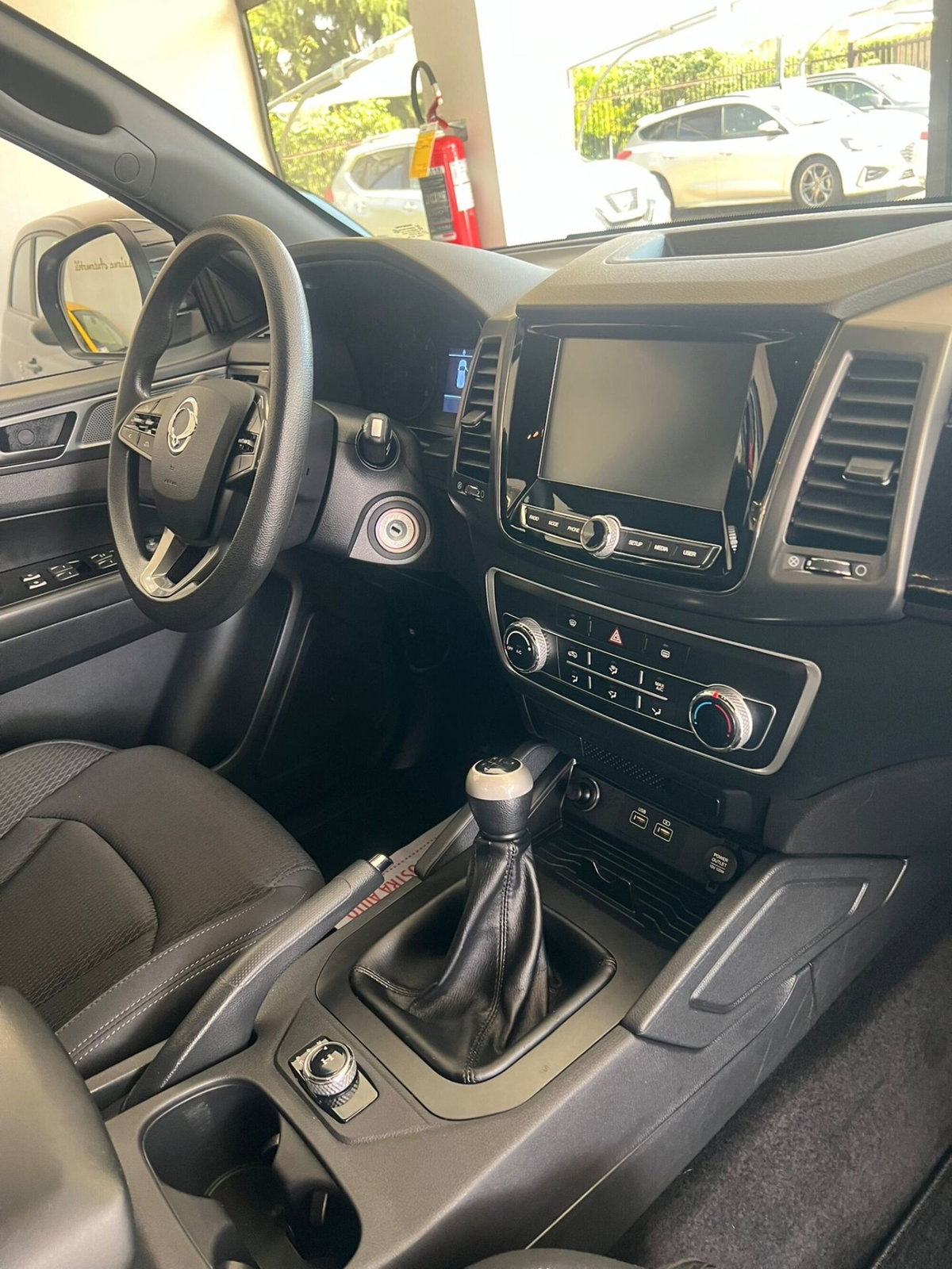 Ssangyong Rexton Sports Sports 2.2 4WD Double Cab Road XL (13)