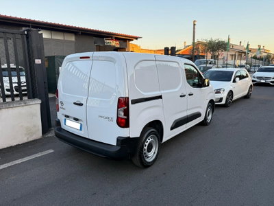 Toyota Proace City Verso City Verso 1.5D 100 CV S&S Short D Luxury (3)