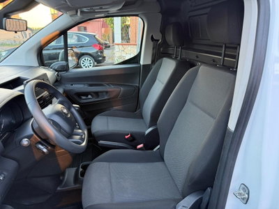 Toyota Proace City Verso City Verso 1.5D 100 CV S&S Short D Luxury (5)