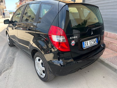 Mercedes-Benz Classe A 180 CDI Avantgarde (2)