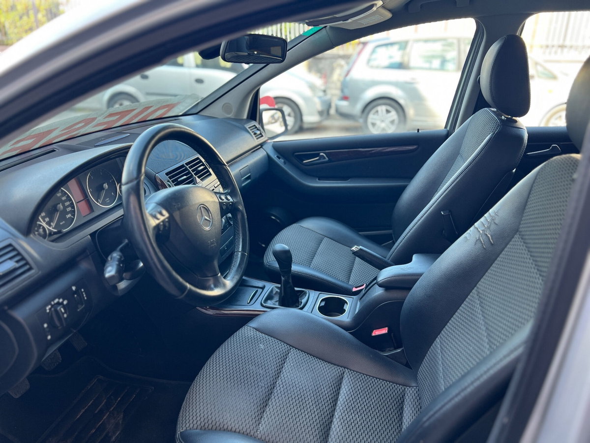 Mercedes-Benz Classe A 180 CDI Elegance (8)