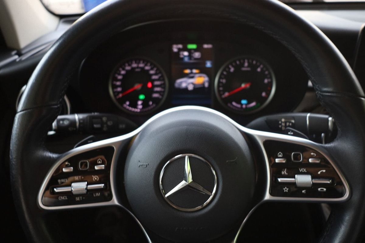 Mercedes-Benz GLC SUV 300 de 4Matic EQ-Power Business (9)