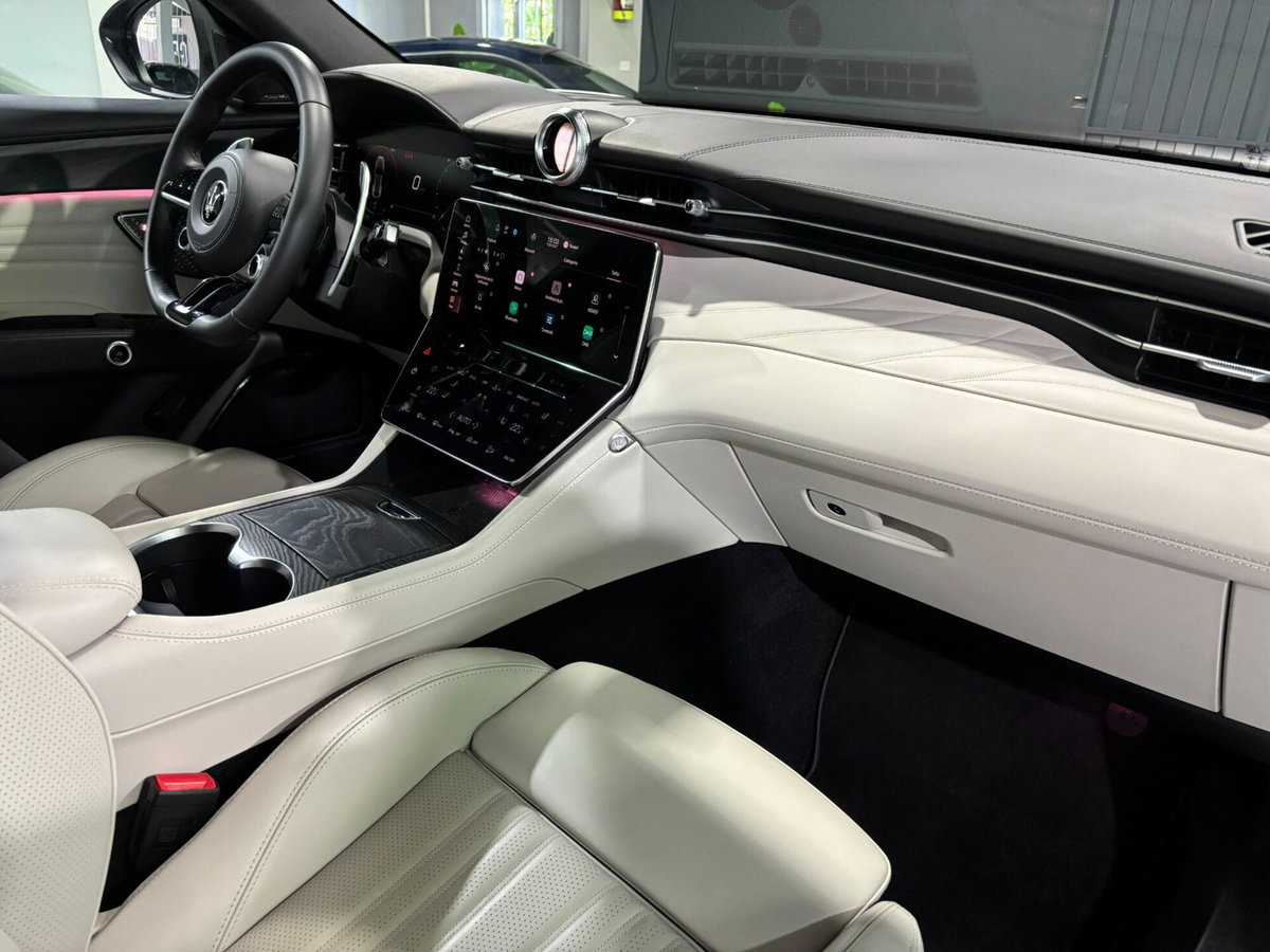 Maserati Grecale 2.0 MHEV 300 CV GT PrimaSerie (13)
