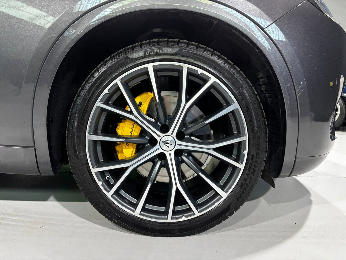 Maserati Grecale 2.0 MHEV 300 CV GT PrimaSerie (5)