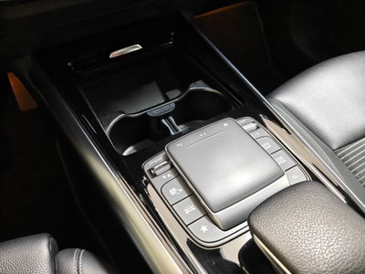 Mercedes-Benz GLA SUV 200 d Automatic Sport Plus (13)