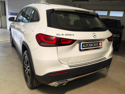 Mercedes-Benz GLA SUV 200 d Automatic Sport Plus (4)