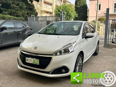 Peugeot 208 1.2 puretech Active s&s 75cv usata