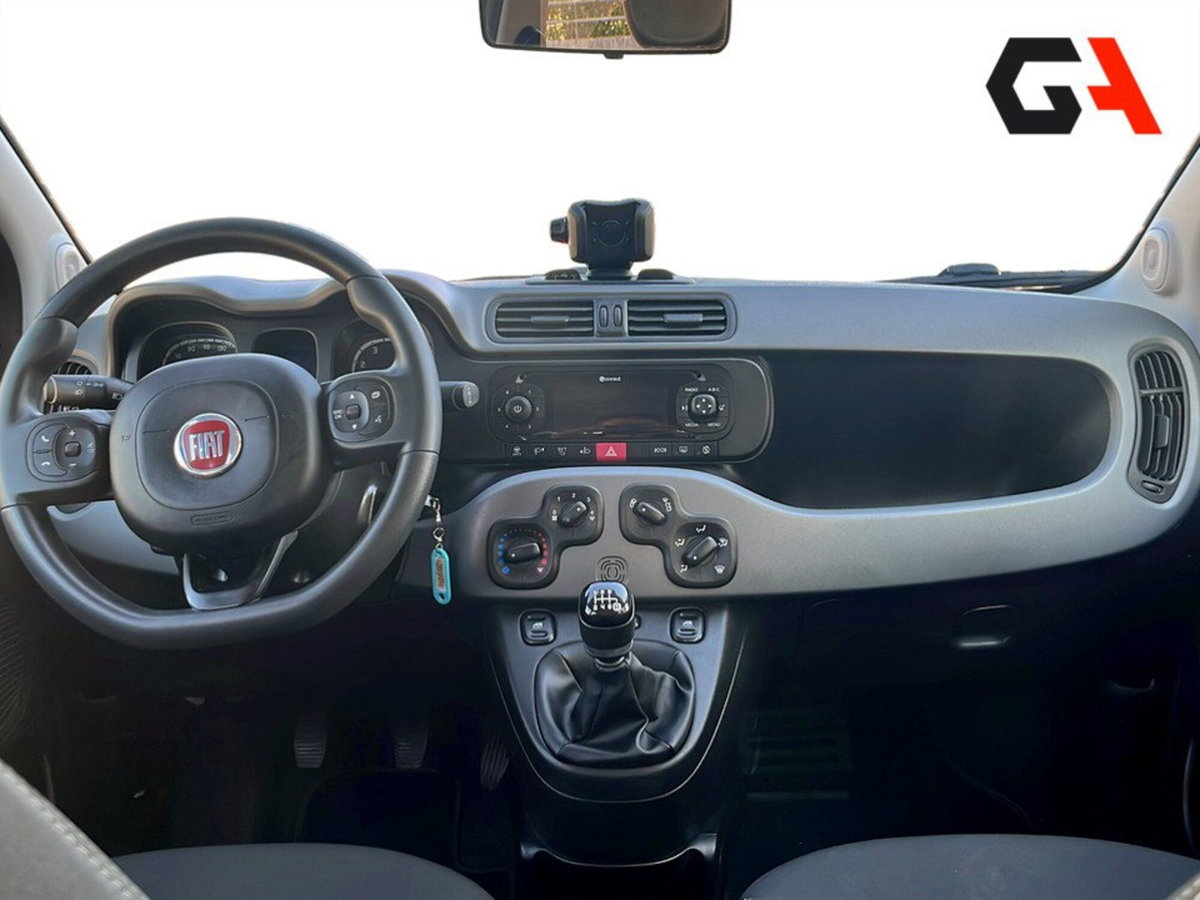 Fiat Panda 1.0 FireFly S&S Hybrid City Cross (13)