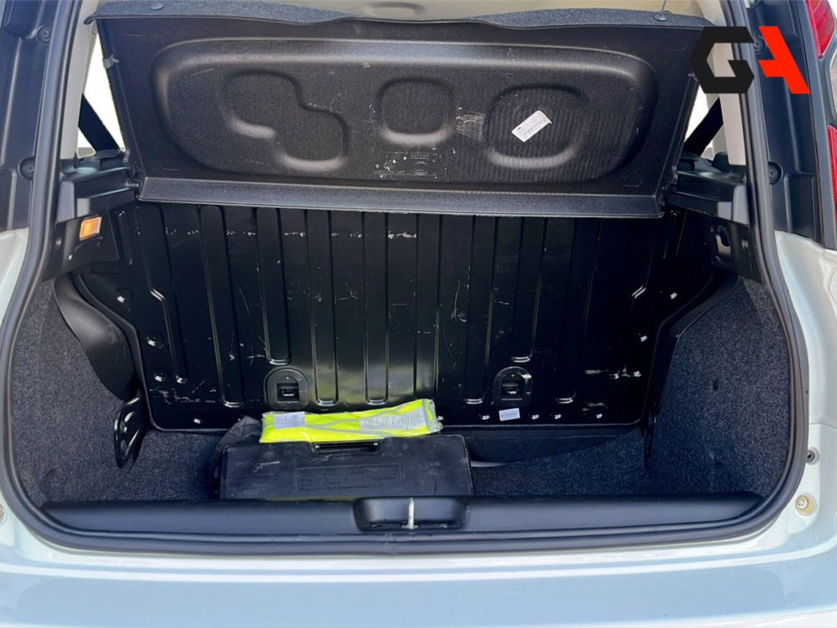 Fiat Panda 1.0 FireFly S&S Hybrid City Cross (17)