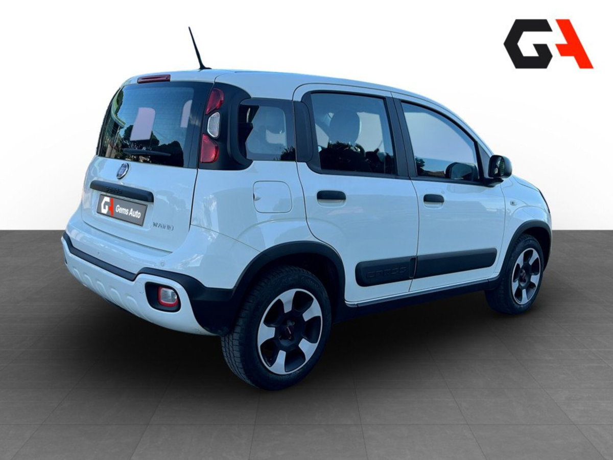 Fiat Panda 1.0 FireFly S&S Hybrid City Cross (5)