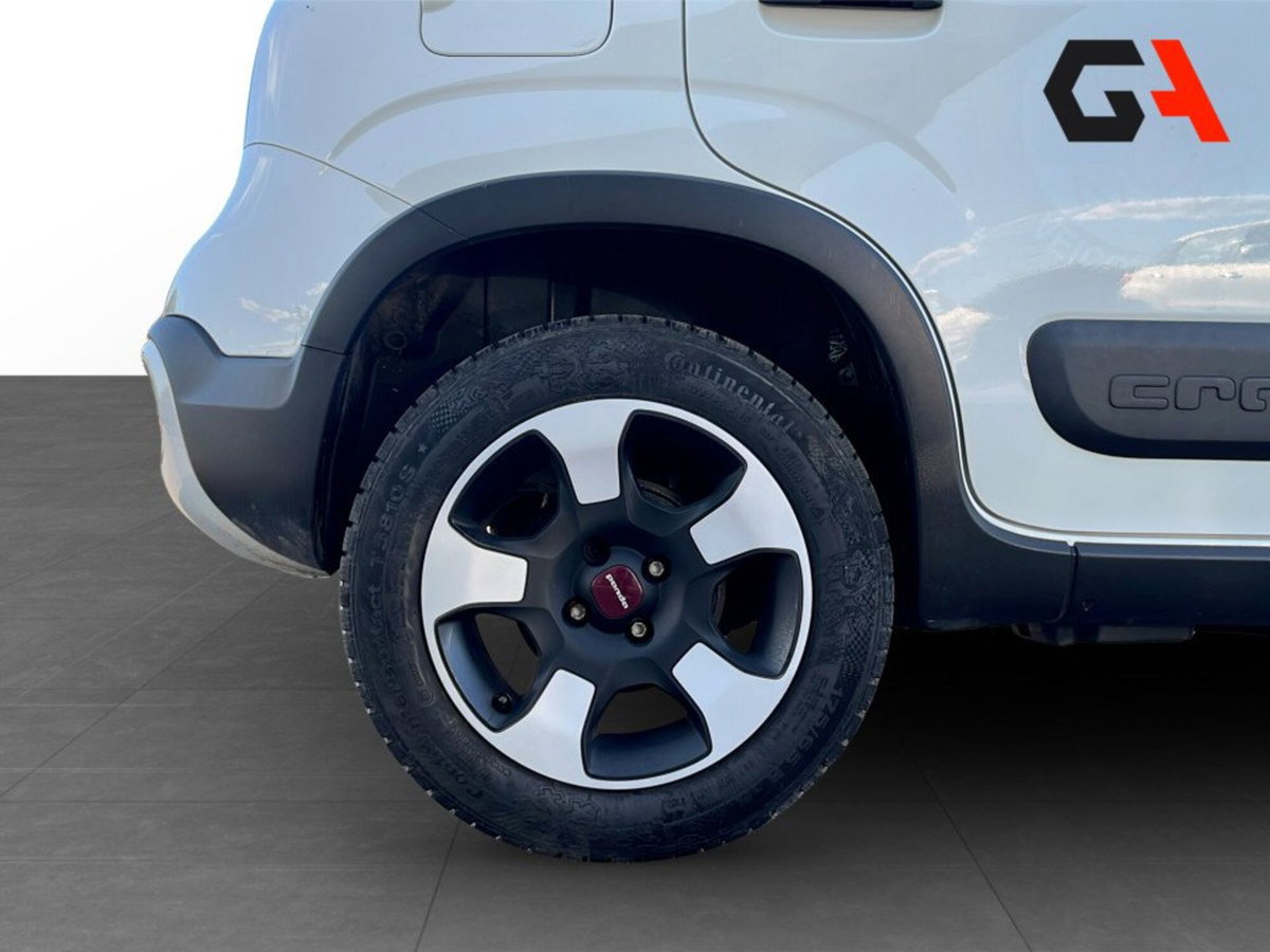 Fiat Panda 1.0 FireFly S&S Hybrid City Cross (9)