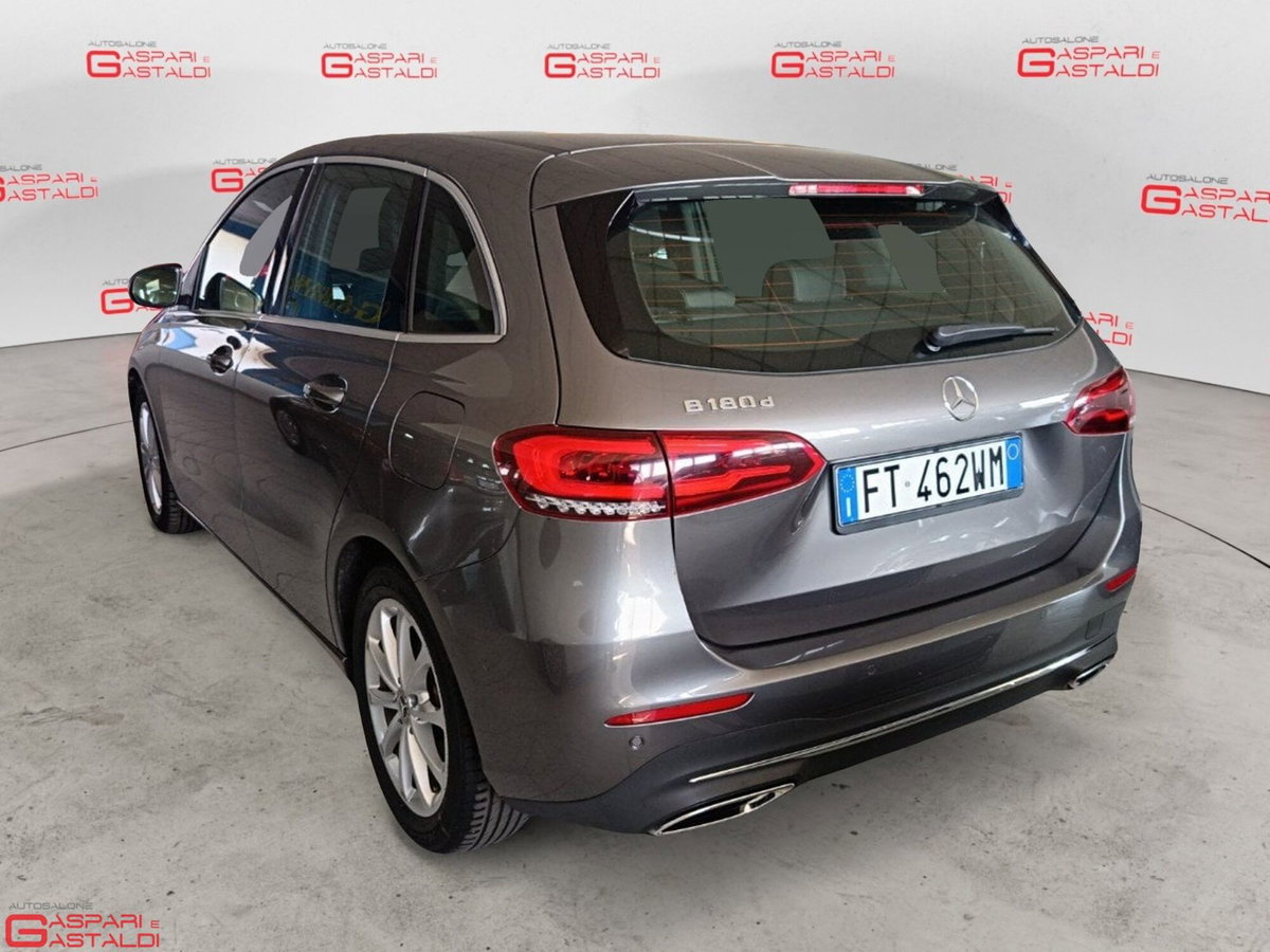 Mercedes-Benz Classe B 180 d Automatic Sport Plus (4)