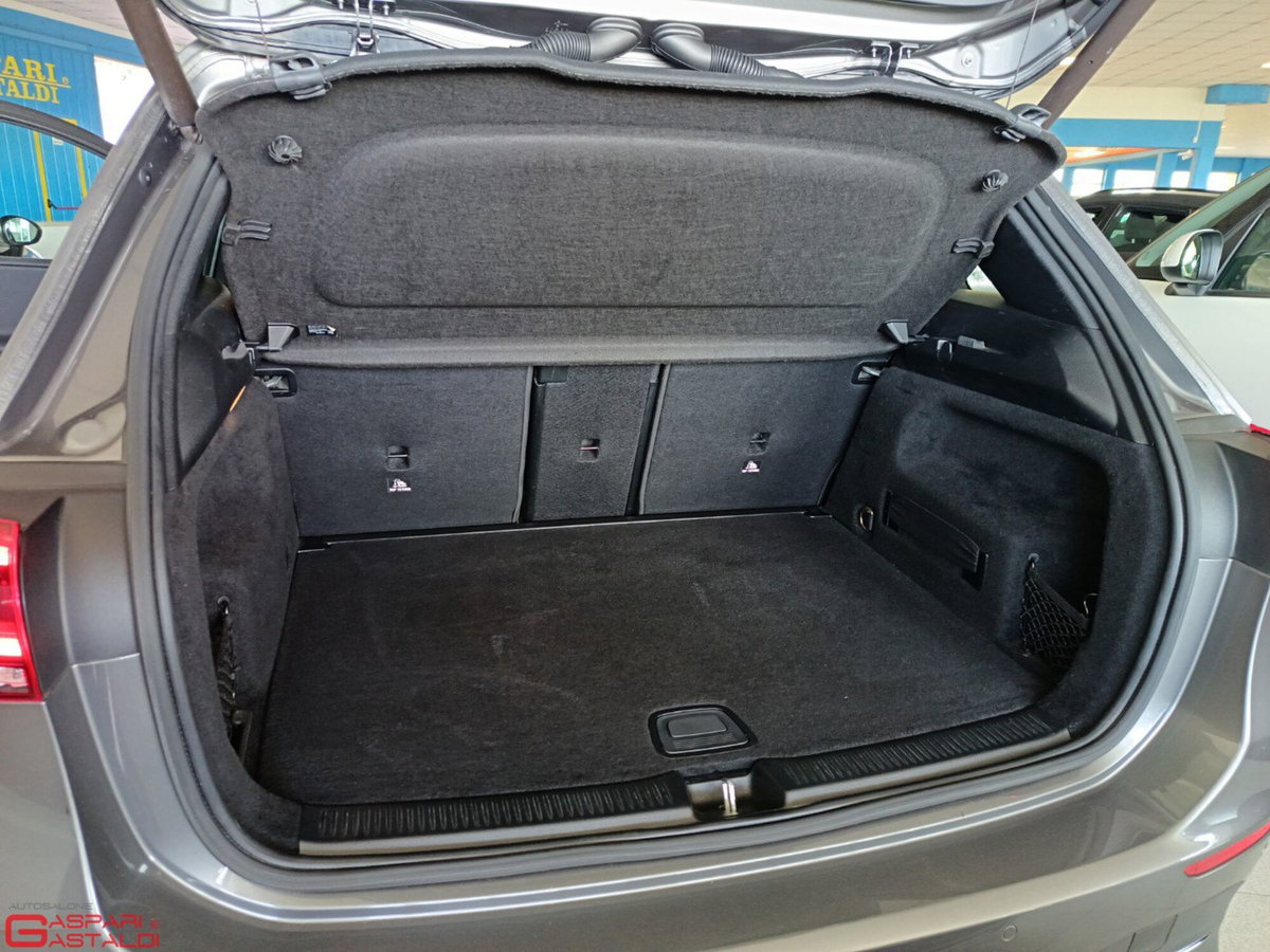 Mercedes-Benz Classe B 180 d Automatic Sport Plus (5)