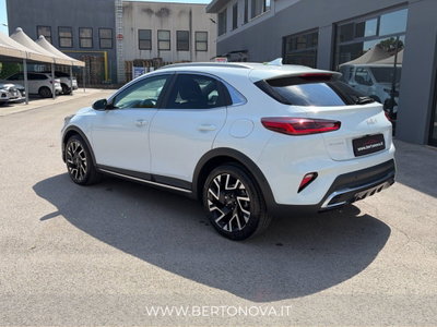 Kia XCeed 1.6 crdi mhev Business 136cv dct (2)
