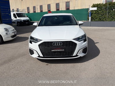Audi A3 Sedan 30 TDI Business (5)