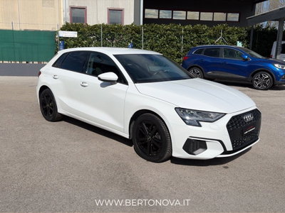 Audi A3 Sedan 30 TDI Business (8)