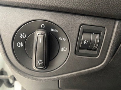 Volkswagen Taigo 1.0 TSI 110 CV DSG R-Line (12)
