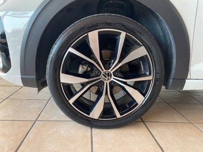 Volkswagen Taigo 1.0 TSI 110 CV DSG R-Line (5)