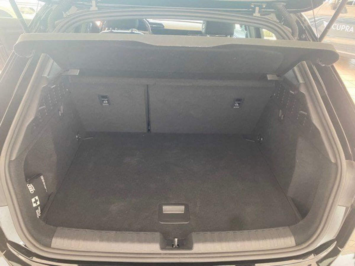 Audi A3 Sportback 35 TFSI S tronic Business (10)
