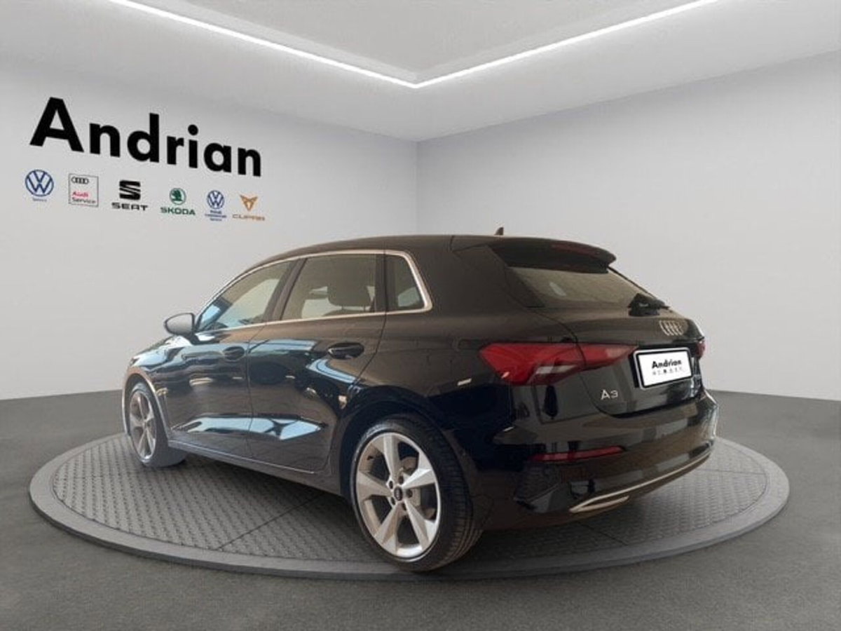 Audi A3 Sportback 35 TFSI S tronic Business (2)
