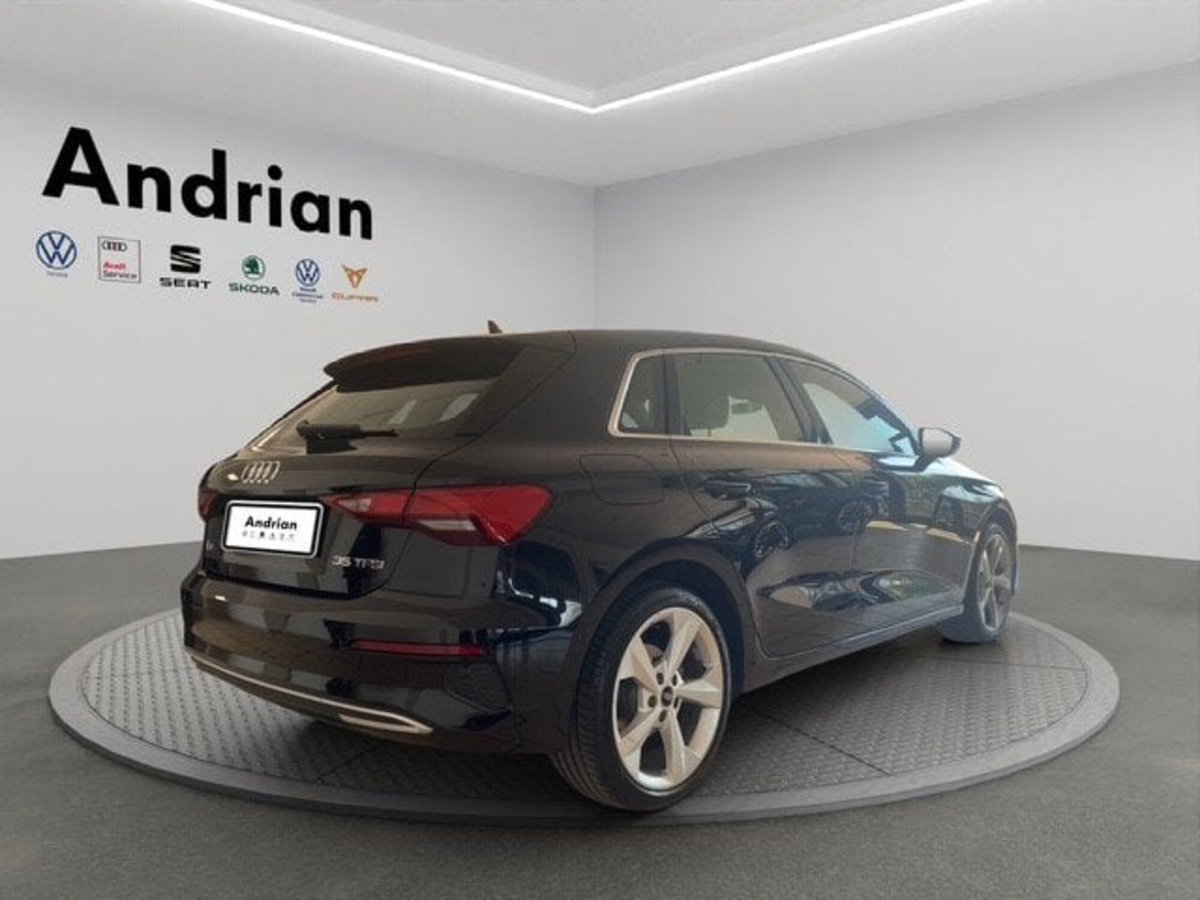 Audi A3 Sportback 35 TFSI S tronic Business (3)
