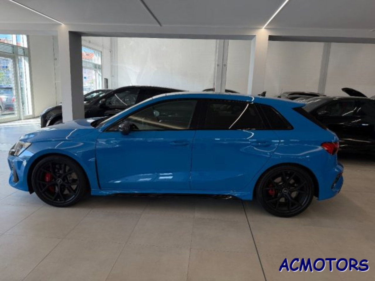 Audi RS 3 Sportback 3 TFSI quattro S tronic (2)