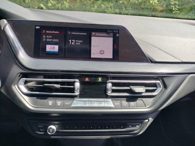 BMW Serie 1 118i 5p. Advantage (17)