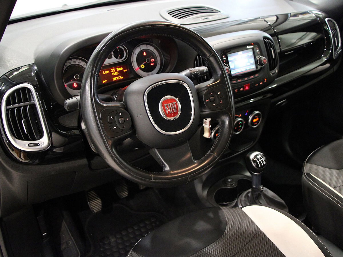 Fiat 500L Wagon 1.6 Multijet 120 CV Business (9)