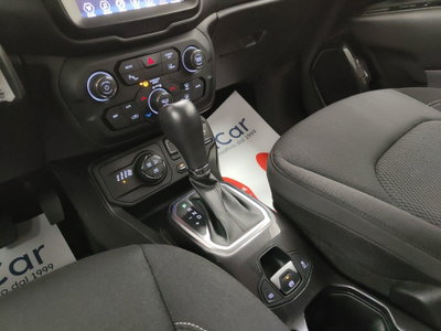 Jeep Renegade 1.3 T4 190CV PHEV 4xe AT6 Limited (20)