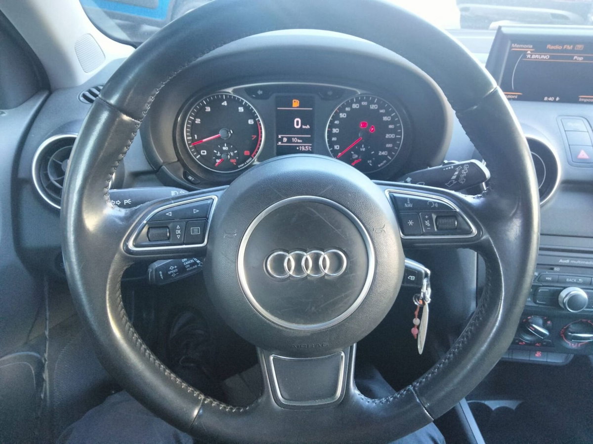 Audi A1 Sportback 1.2 TFSI Admired (11)