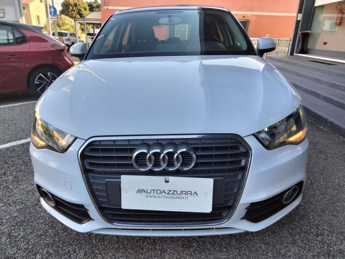 Audi A1 Sportback 1.2 TFSI Admired (2)