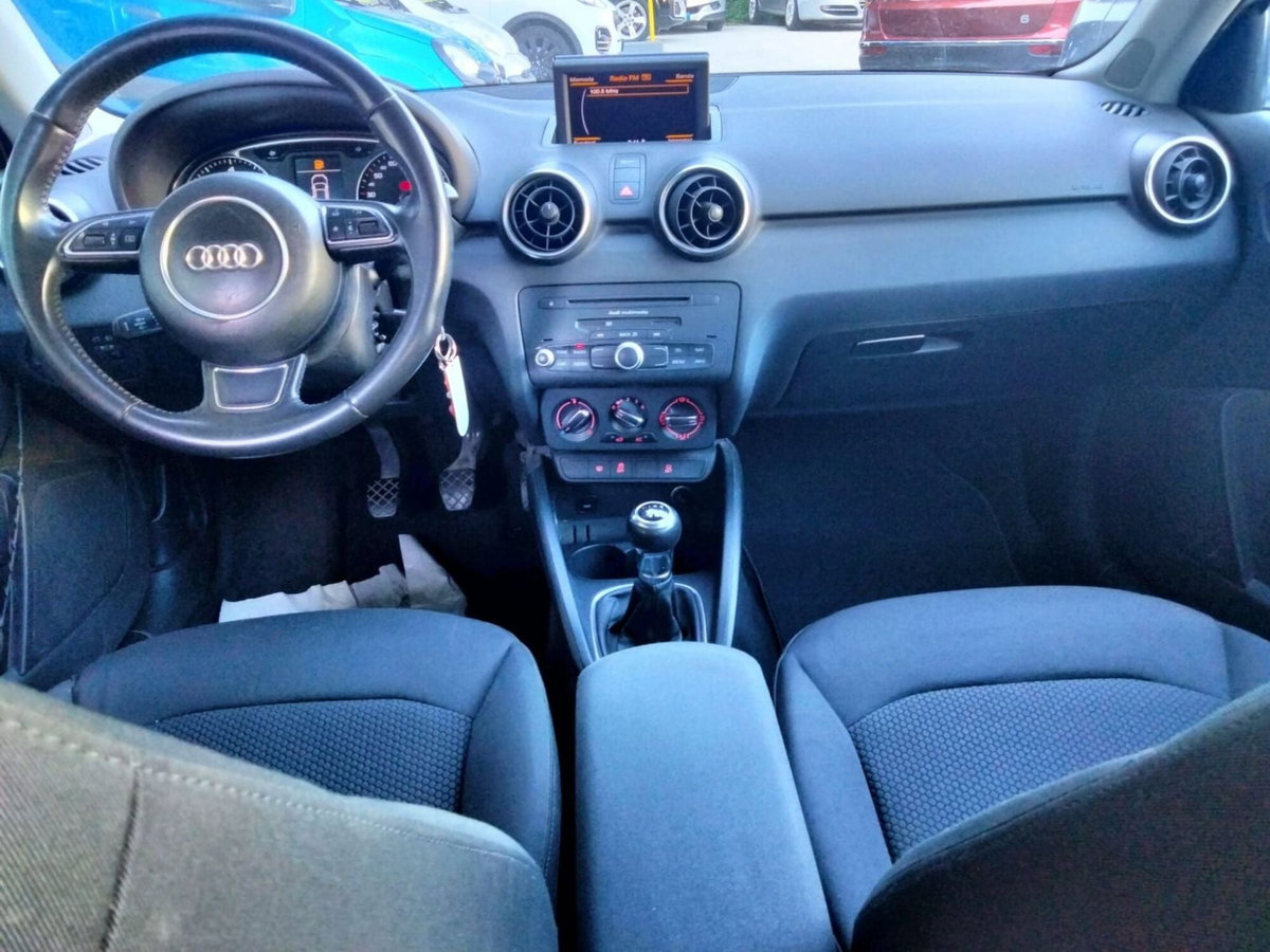 Audi A1 Sportback 1.2 TFSI Admired (8)
