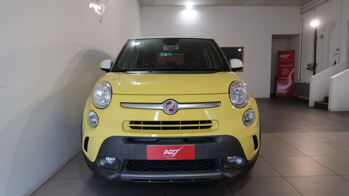 Fiat 500L 1.4 95 CV Trekking (8)