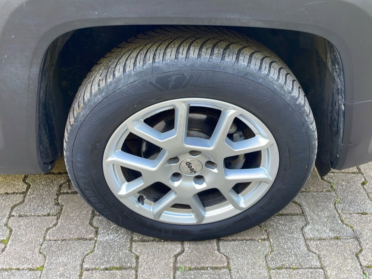Jeep Renegade 1.6 mjt Longitude 2wd 130cv (9)