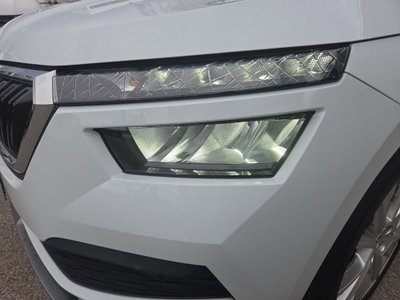 Skoda Kamiq 1.0 TSI 115 CV Ambition (5)