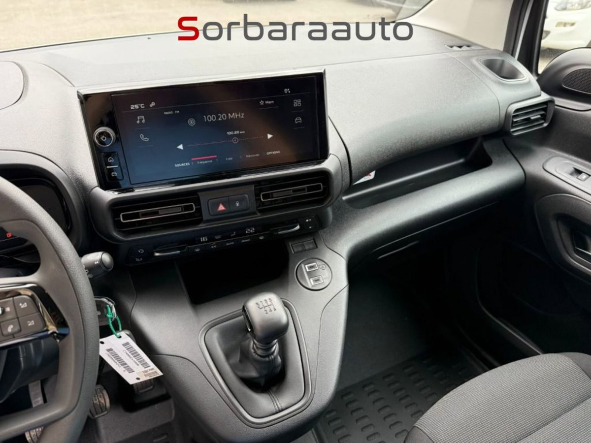 Fiat Doblò Furgone crew cab 1.5 bluehdi 100cv (15)